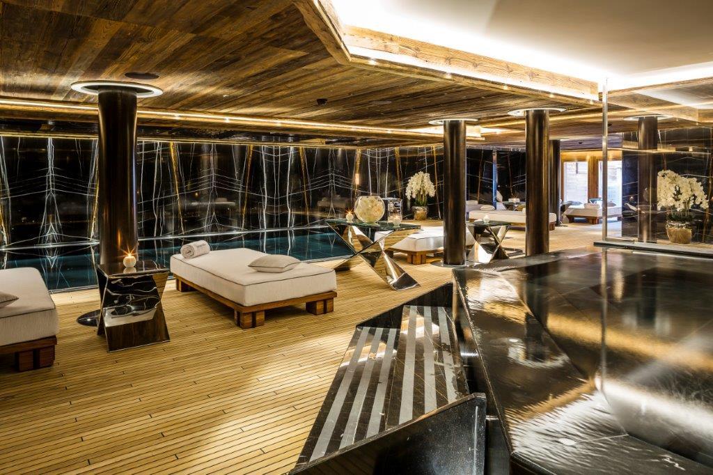 Ultima Hotel Ґштад Екстер'єр фото