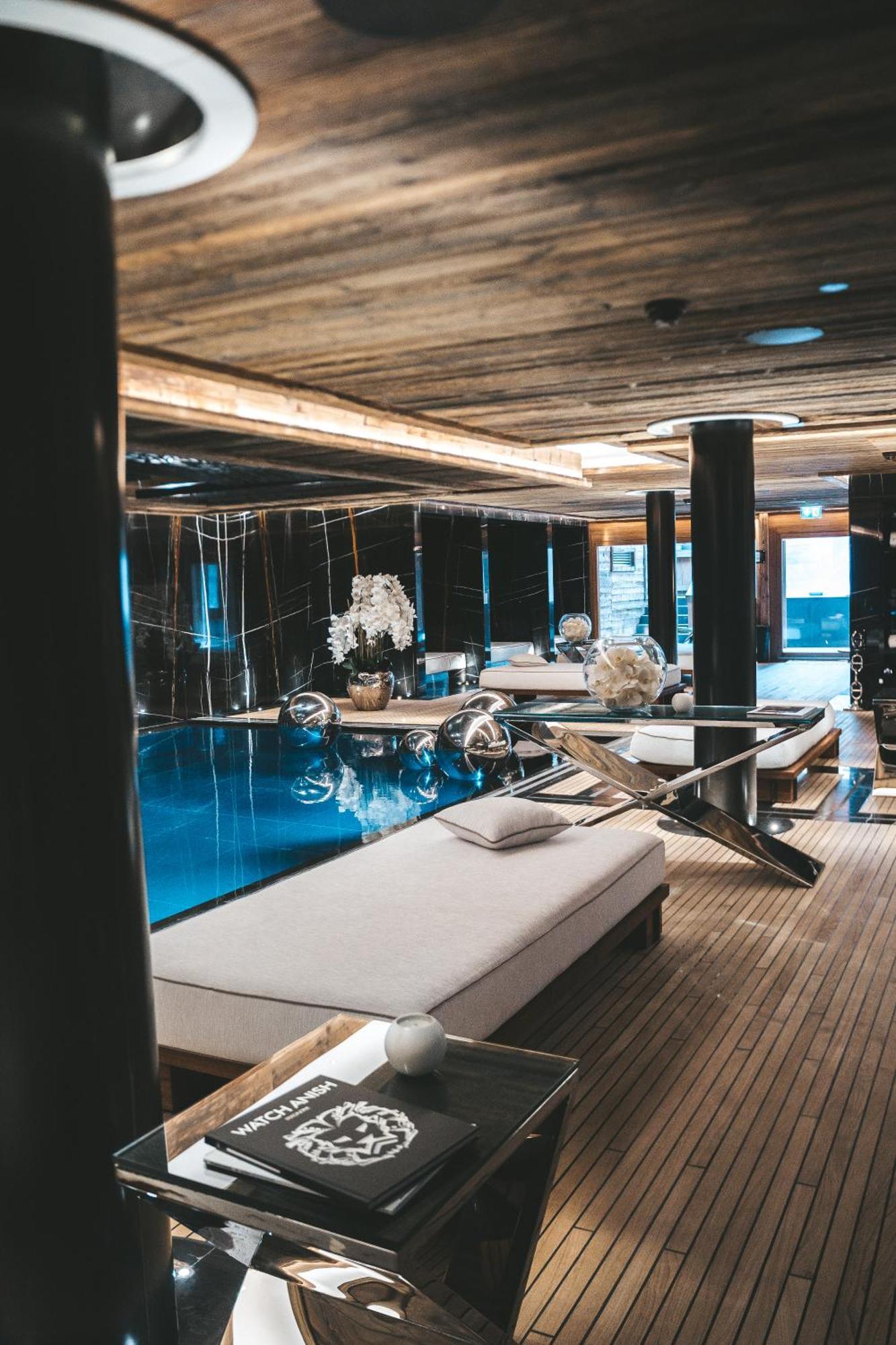 Ultima Hotel Ґштад Екстер'єр фото